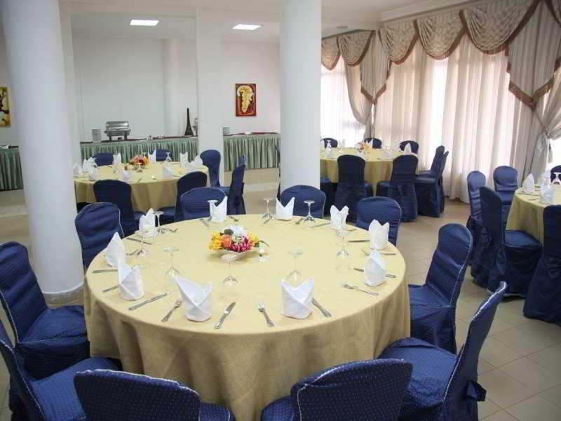Acropole Hotel โกโตนู ภายนอก รูปภาพ