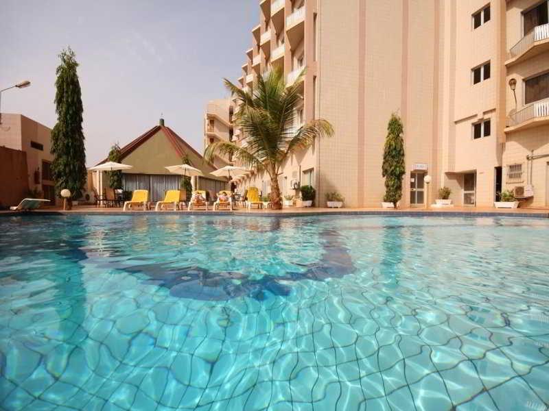 Acropole Hotel โกโตนู ภายนอก รูปภาพ